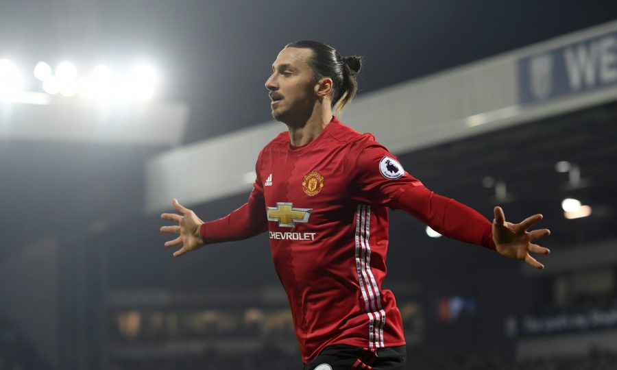 Tin bóng đá ngày 22/3: Ibrahimovic đạt thỏa thuận chia tay Man Utd
