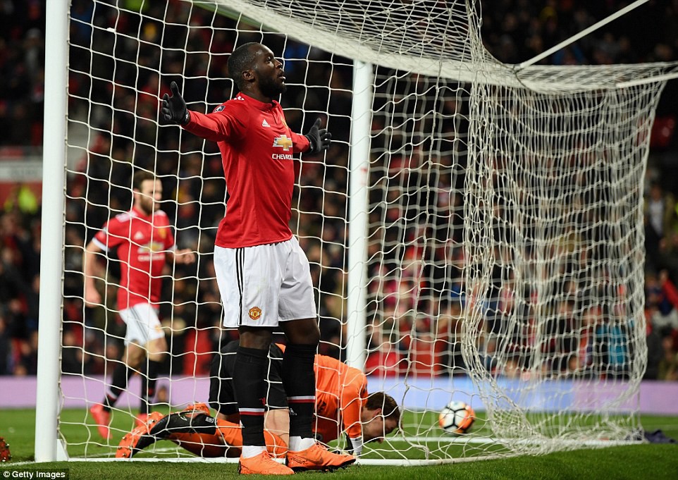 Video: Lukaku đạt hiệu suất hủy diệt, Man Utd hạ Brighton tiến vào BK Cúp FA