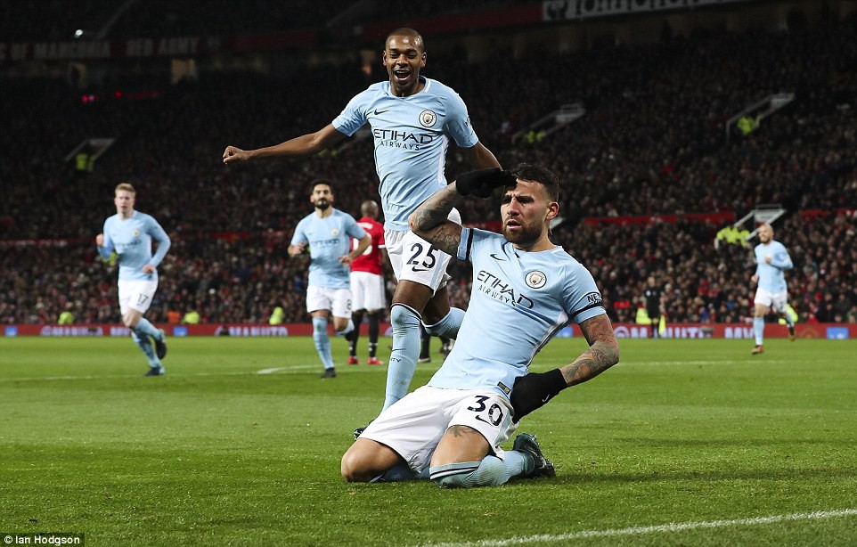 Video: Man City lập kỷ lục thắng liên tiếp ở EPL như thế nào?
