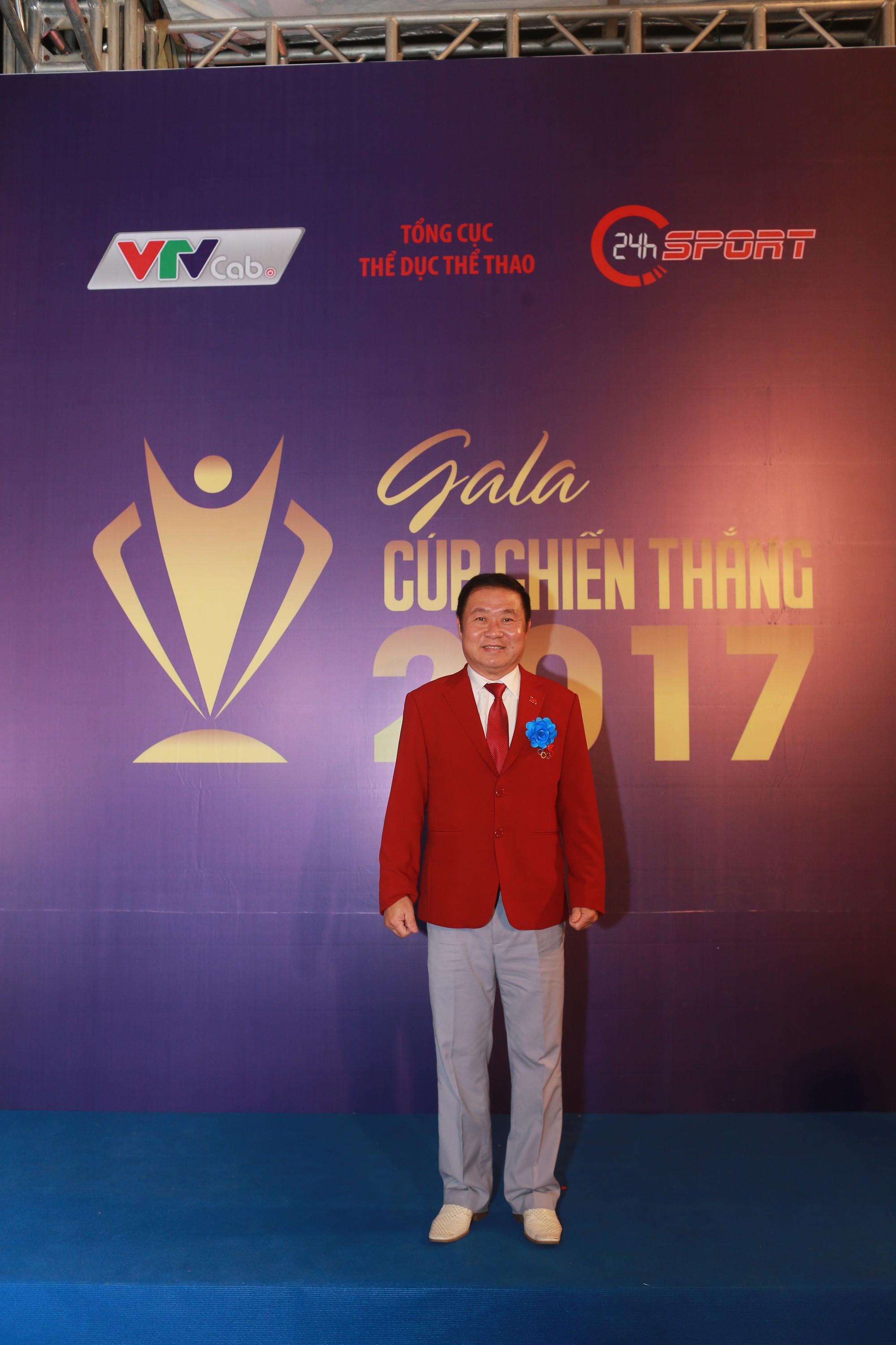 Cúp Chiến thắng 2017: Vinh danh Lê Thanh Tùng và Bùi Thu Thảo
