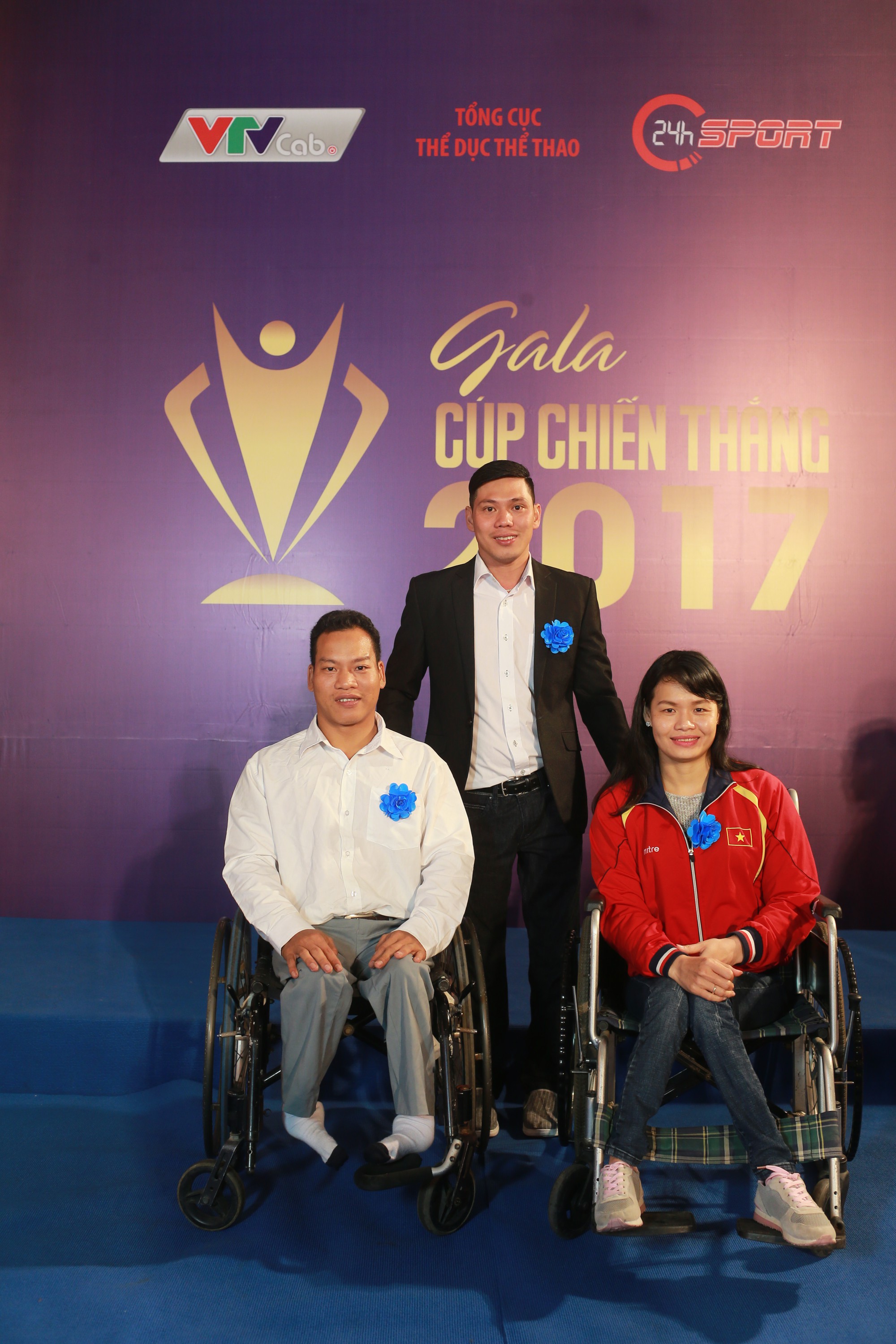 Cúp Chiến thắng 2017: Vinh danh Lê Thanh Tùng và Bùi Thu Thảo