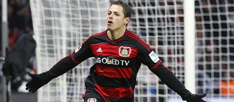 Chicharito sắp có bến đỗ mới, Mahrez trở thành cầu thủ xuất sắc nhất châu Phi