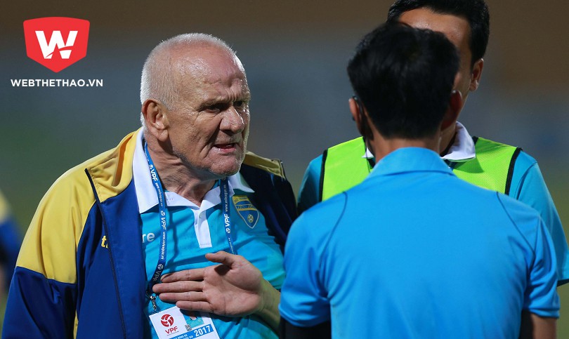 Bản tin tuần: Niềm tin ở V.League đang chạm đáy
