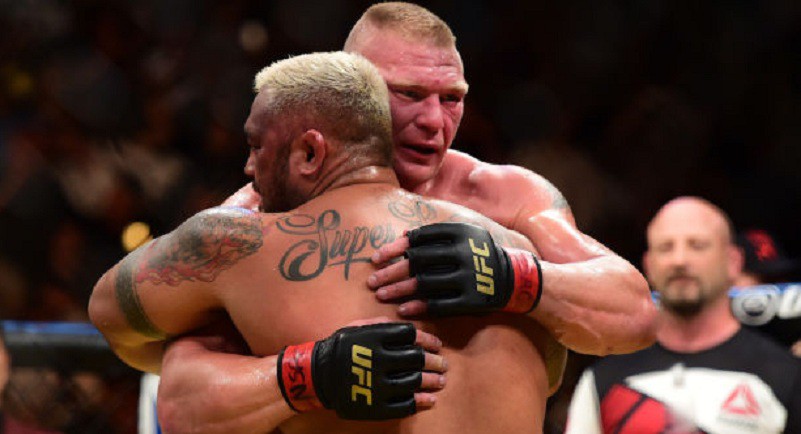 "Brock Lesnar cần phải trả tiền cho Mark Hunt"