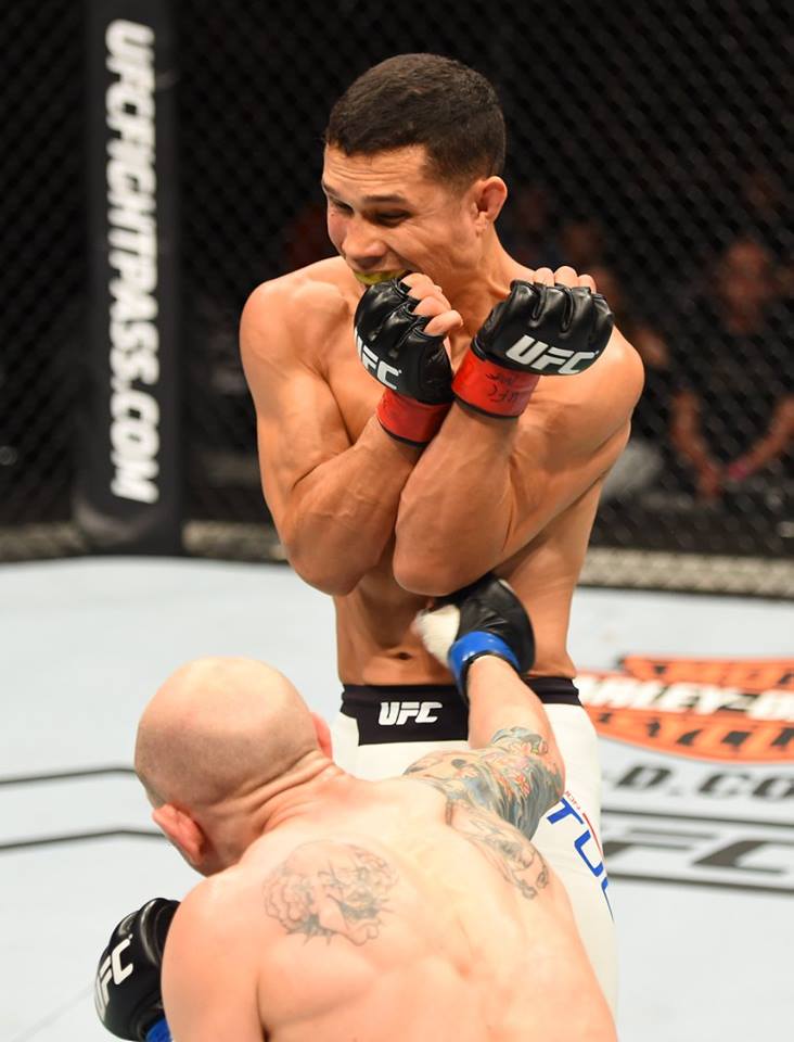 [Chùm ảnh] - Những khoảnh khắc ấn tượng tại UFC Fight Night 87