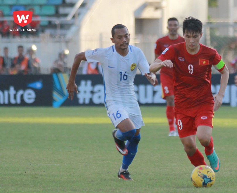 Tiền đạo Lê Công Vinh là chìa khóa trong lối chơi của ĐTVN. Ảnh: Đỗ Hải. Tiền đạo Lê Công Vinh là chìa khóa trong lối chơi của ĐTVN. Ảnh: Đỗ Hải.