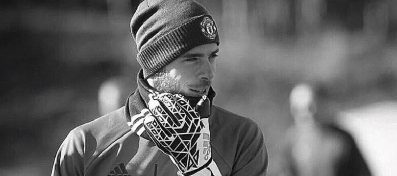 Khám phá đôi găng đang cùng De Gea thăng hoa