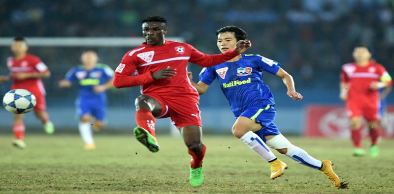 Lê Văn Phú - "Chân đế" vững chắc giúp Hải Phòng vững ngôi đầu V.League 2016
