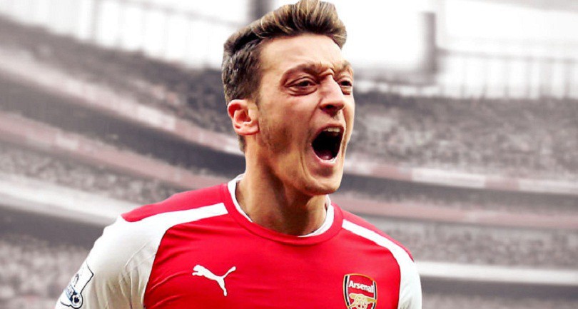 Arsenal chưa gia hạn với Mesut Oezil: Cầm vàng đừng để vàng rơi
