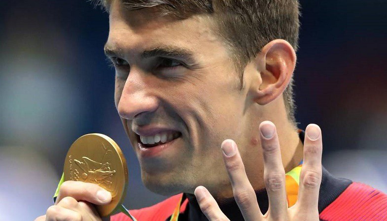 Michael Phelps bỏ túi bao nhiêu tiền sau Rio 2016?