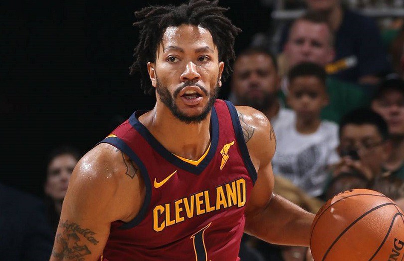 NBA 2017-18: Derrick Rose dính chấn thương ngày Cavaliers thắng trận