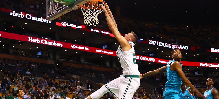 NBA PreSeasons ngày 3/10: Irving và Hayward ra mắt, Celtics thắng dễ