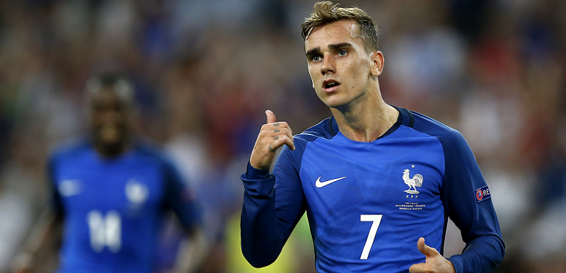 Những bàn thắng ấn tượng của Vua phá lưới EURO 2016