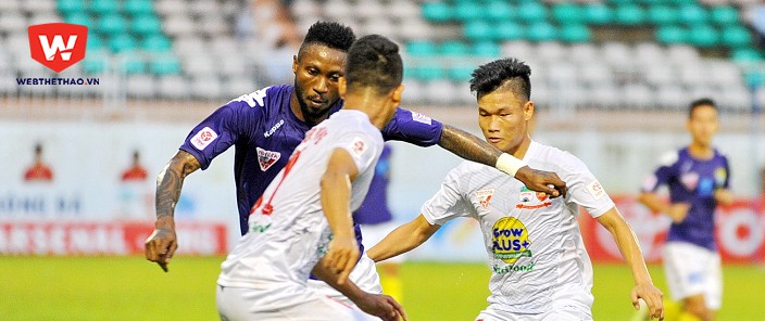 Những pha bỏ lỡ đáng tiếc nhất vòng 16 V.League 2016