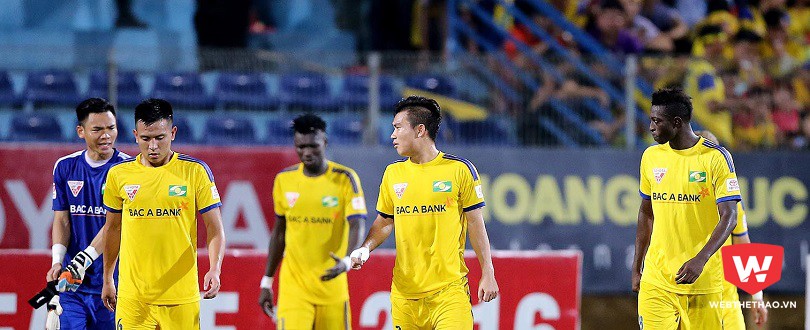 SLNA 2-2 S.Khánh Hòa: Nghiệt ngã phút bù giờ