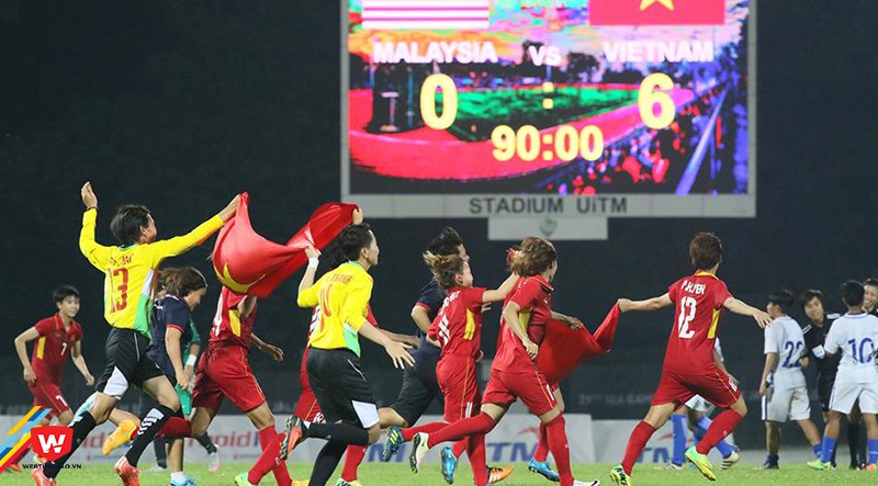 Thủ tướng khen ngợi ĐT nữ Việt Nam với tấm HCV SEA Games 29