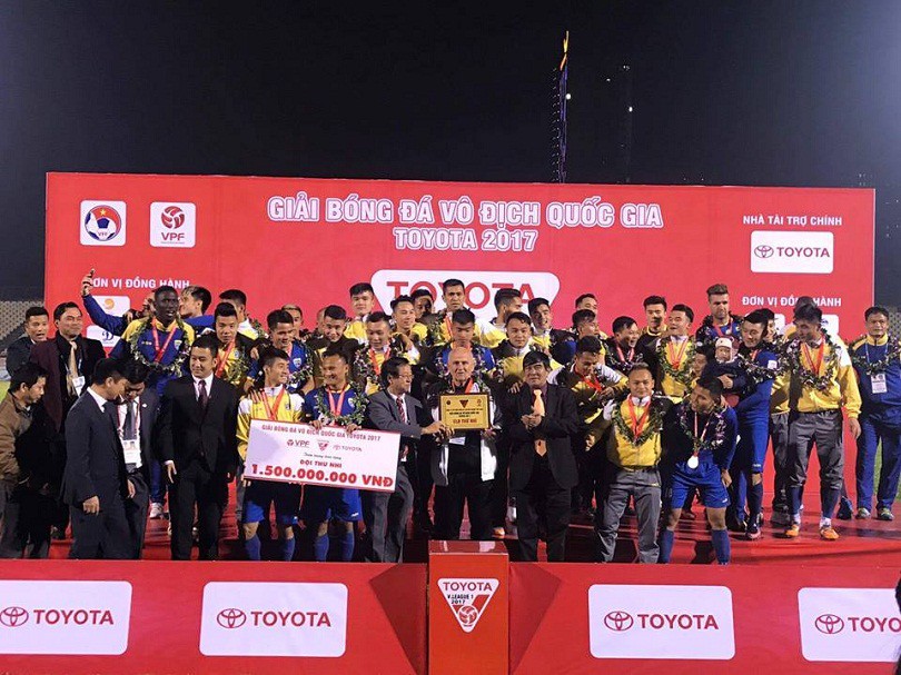 Video kết quả: Thắng SLNA, FLC Thanh Hóa vẫn ngậm ngùi về nhì
