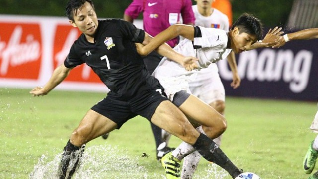 U22 Thái Lan và Indonesia bị truyền thông chê công cùn, thủ kém
