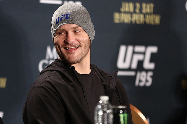 UFC 198: 3 lý do giúp Stipe Miocic "truất ngôi" Fabricio Werdum