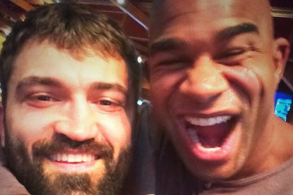 UFC Fight Night 87: Arlovski tố Overeem chơi bẩn, Hein bỏ cuộc
