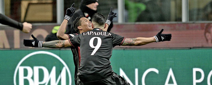 Video: Carlos Bacca mang về 3 điểm cho AC Milan