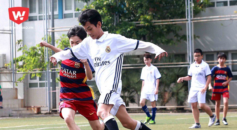 Video: Diễn biến nghẹt thở của trận El Clasico phiên bản U13 bóng đá học đường