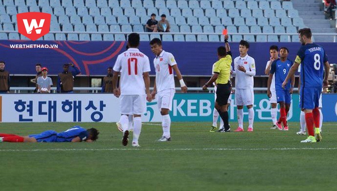 Video U20 World Cup: Dính thẻ đỏ, U20 Việt Nam thua đậm U20 Pháp