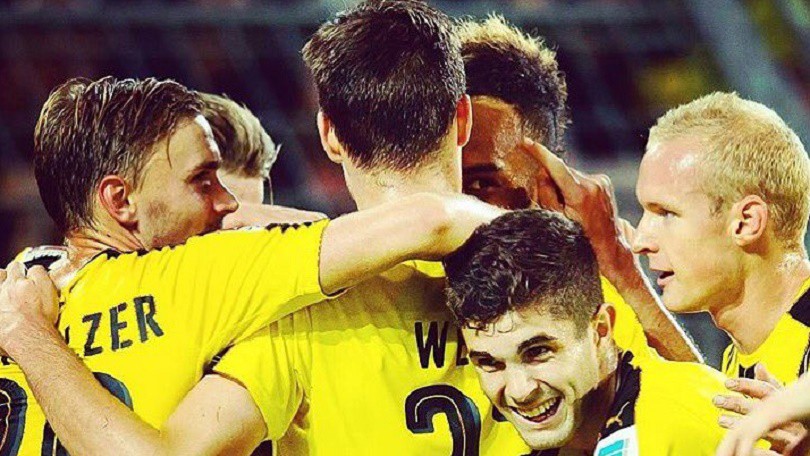Video: Aubameyang  thăng hoa giúp Dortmund đánh bại Sporting
