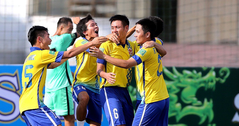 Video: Bùng nổ hiệp 2, Triều Khúc đè bẹp FC Du Lịch tại SL1-S2