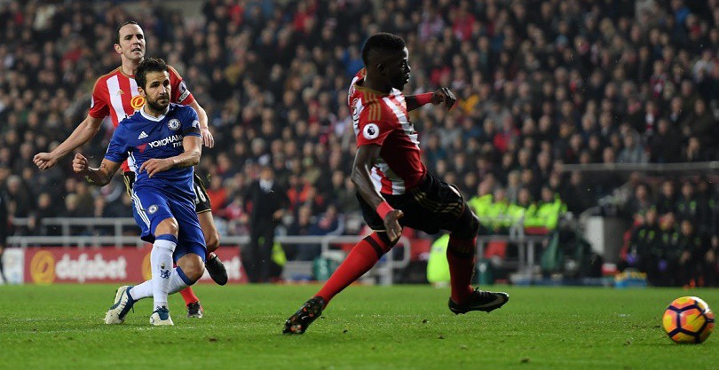 Video: Fabregas ghi bàn, Chelsea đả bại Sunderland