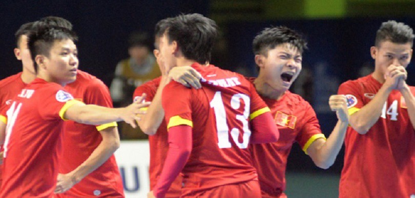 Video: Futsal Việt Nam ra quân thuận lợi tại World Cup 2016