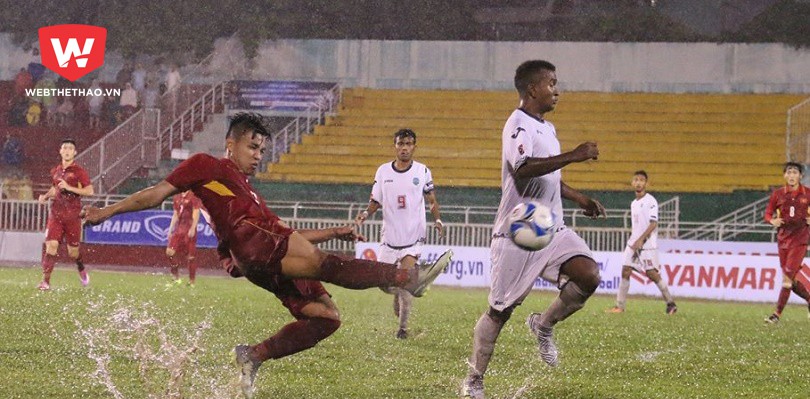 Video: Hài hước với màn thi đấu "như đi cày" của U22 Việt Nam