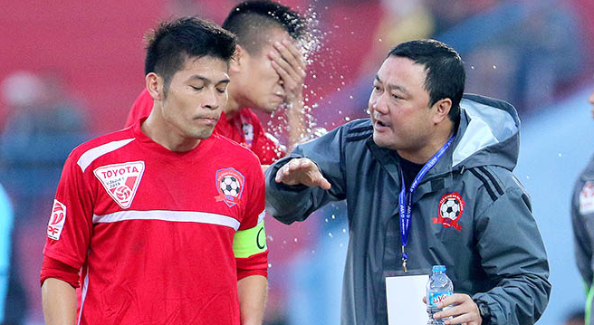 Video Hải Phòng 1-1 QNK. Quảng Nam: Nỗi thất vọng của HLV Việt Hoàng