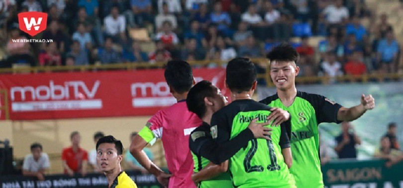 Video: Tuấn Vip và Công Huy giúp Hanel vượt qua Thành Đồng
