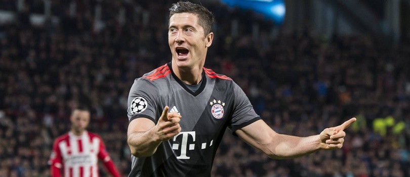 Video: Lewandowski lập cú đúp, Bayern Munich đánh bại PSV