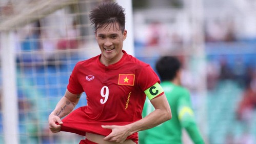 Video: Công Vinh tỏa sáng trong ngày phá kỷ lục