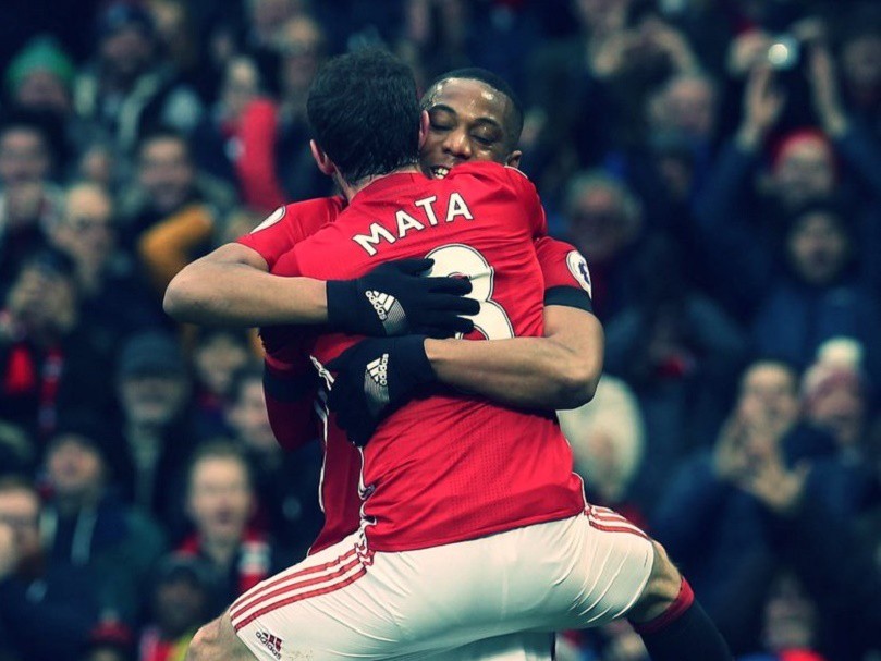 Video: Mata và Martial ghi bàn, Man Utd thắng nhẹ Watford