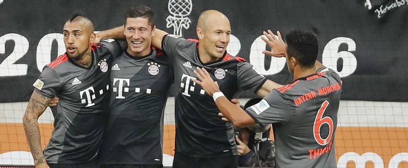 Video: Robben và Lewandowski giúp Bayern thắng dễ Augsburg