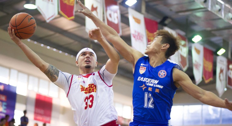 Video: Saigon Heat "gây địa chấn" khi đánh bại đội đầu bảng tại ABL 2016/17