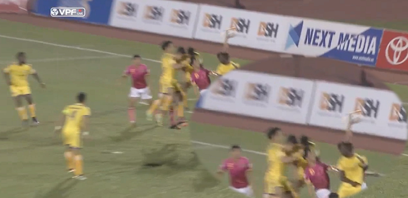 Video: Tái diễn tình huống penalty tưởng tượng trên sân Thống Nhất?