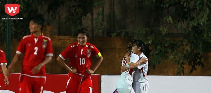 Video: Thắng Myanmar, ĐT nữ Việt Nam giành vé dự Asian Cup 2018