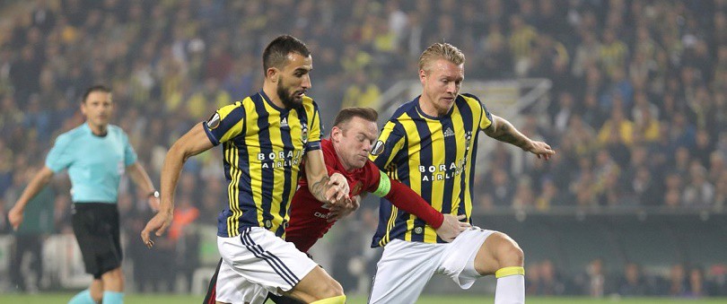 Video: Thua Fenerbahce, Man Utd mất ngôi nhì bảng A