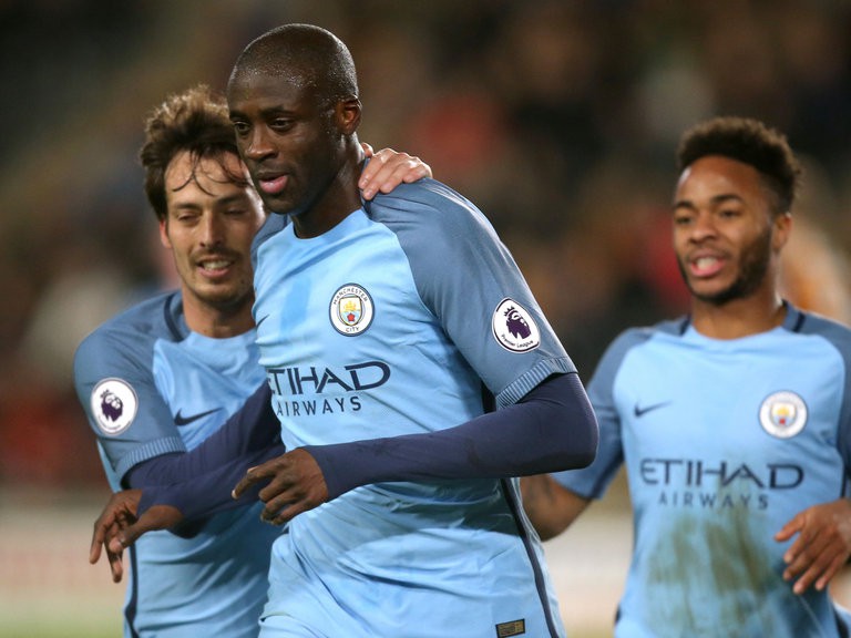 Video: Toure lập công trên chấm 11m, Man City "đè bẹp" West Ham