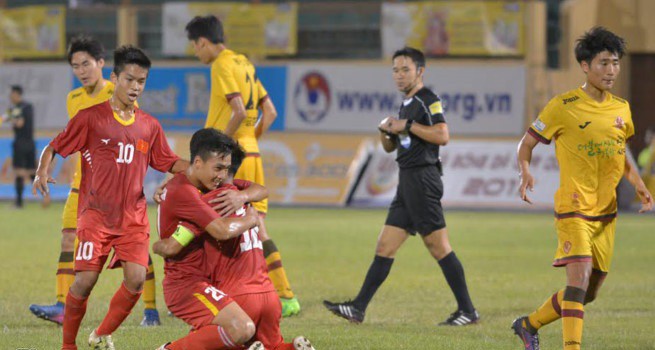 Video: Việt Nam vô địch U19 quốc tế 2017 dù chơi thiếu người trước Gwangju