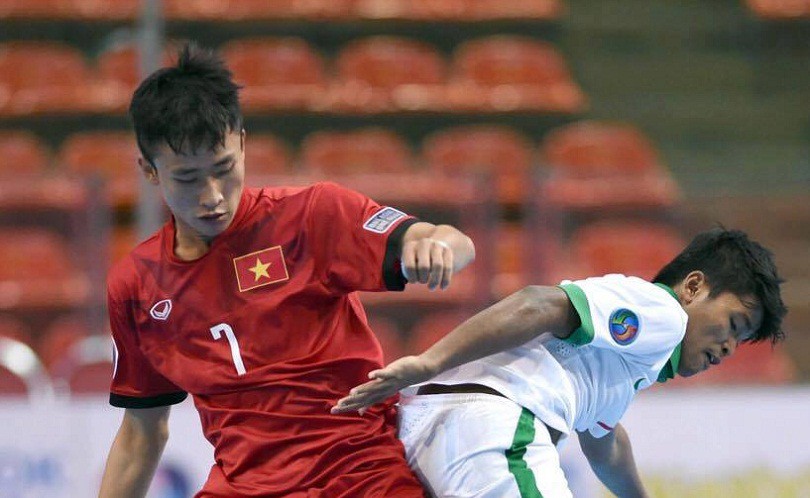 Video: Thủng lưới ở giây cuối cùng, U20 Futsal VN hòa đáng tiếc trước Indonesia