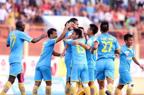 Vòng 11 V.League 2016: S. Khánh Hòa BVN 4-1 HA.GL