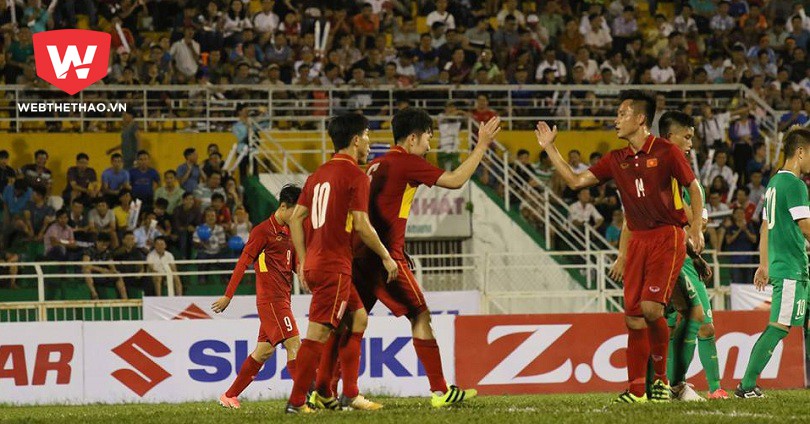 Video: Thắng Macau 8-1, U22 Việt Nam lấy ngôi đầu từ tay Hàn Quốc