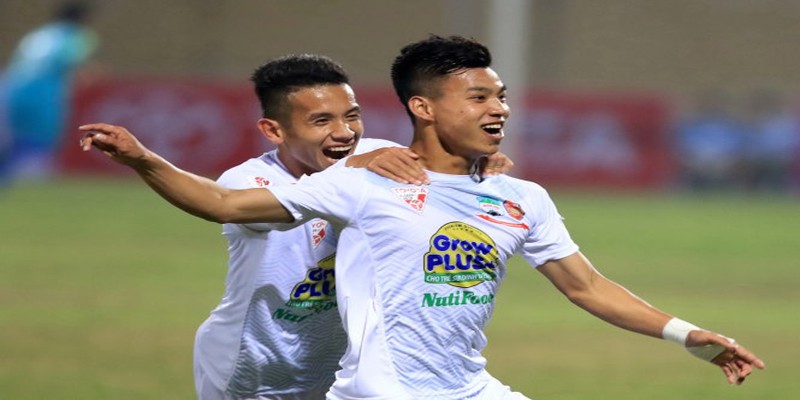 Video HA.GL 1-0 SHB. Đà Nẵng: Văn Thanh sắm vai người hùng