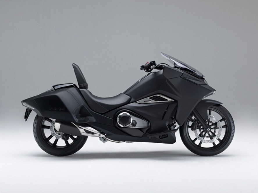 Honda NM4 Vultus - Siêu motor bước ra từ màn ảnh Honda NM4 Vultus - Siêu motor bước ra từ màn ảnh