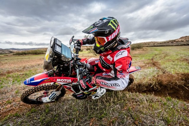 Motul và Honda tiếp tục hợp tác ở mùa giải Dakar 2017